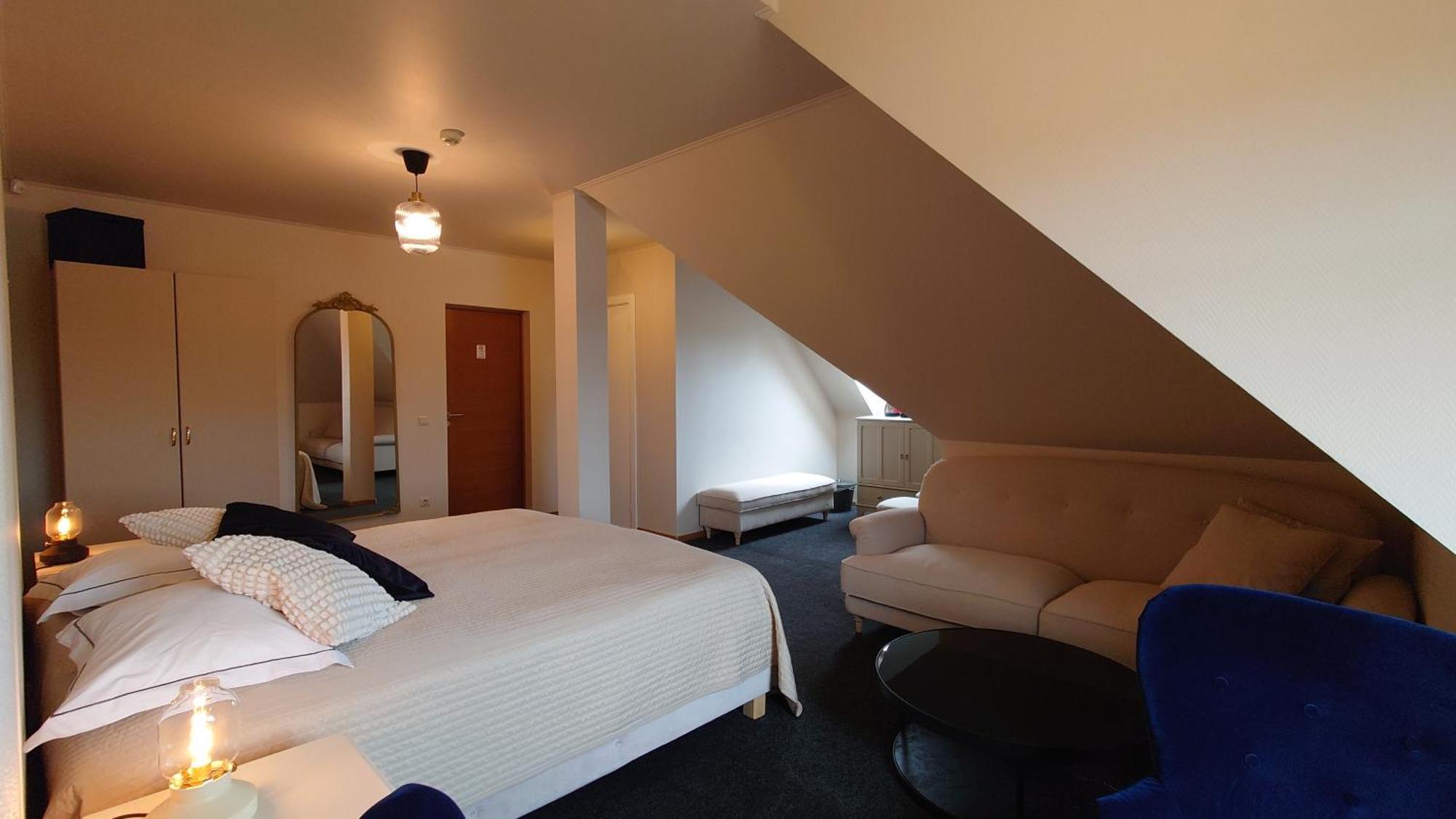 Guesthouse Cetri Veji Turkalne 외부 사진