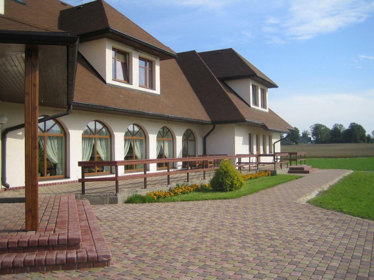 Guesthouse Cetri Veji Turkalne 외부 사진